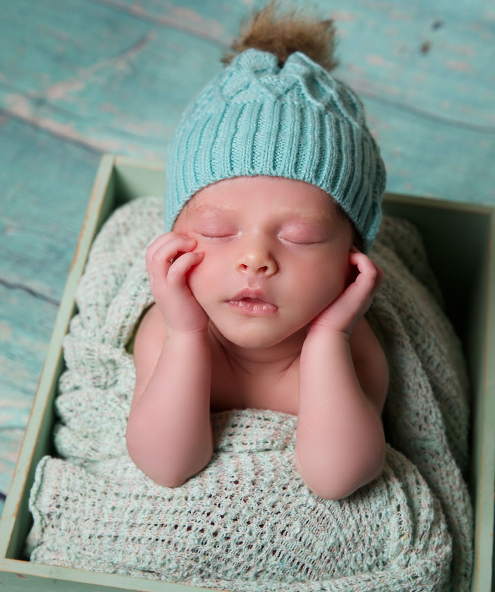 Newborn Baby Photo Retouching services, Wrinkle and Blemish Removal
