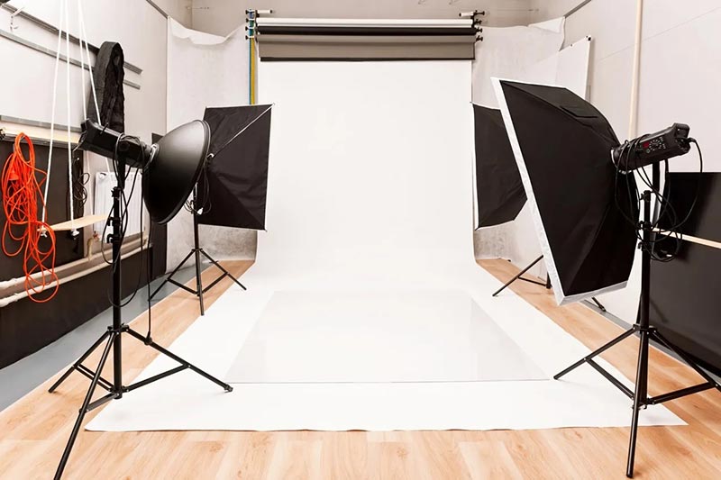 Lighting background for photographer